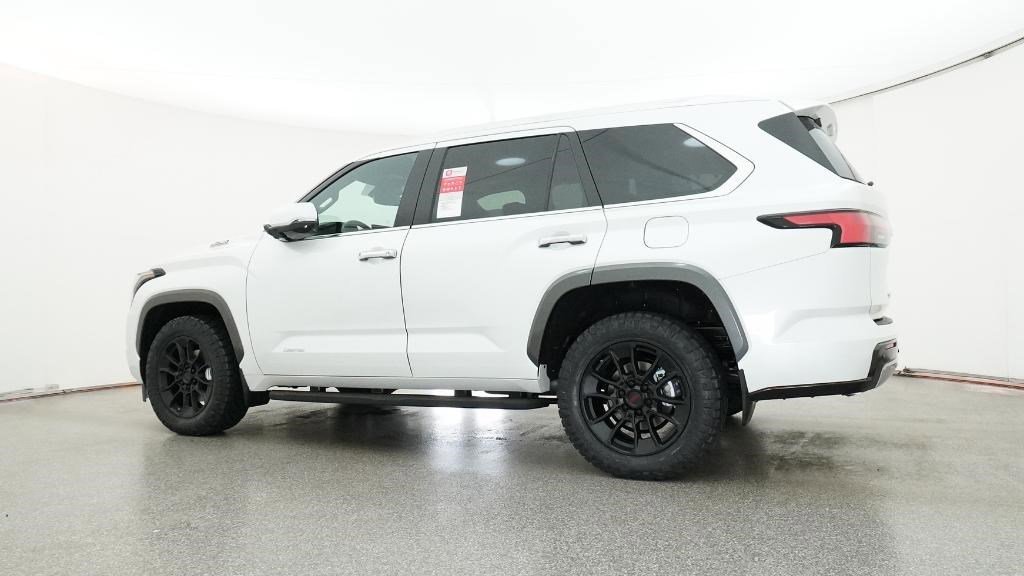 New 2026 Wind Chill Pearl <sup>1</sup> Toyota  Limited image 9