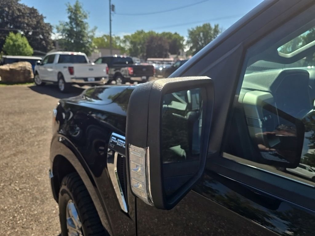 Used 2021 Agate Black Metallic Ford XLT image 12