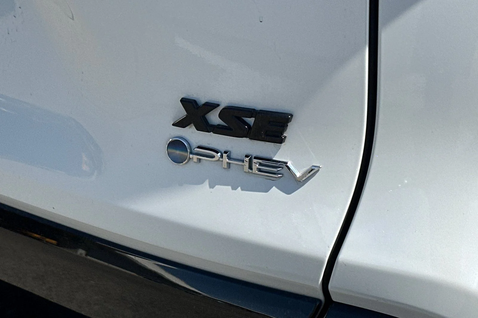 Used 2025 Beige Toyota XSE image 27