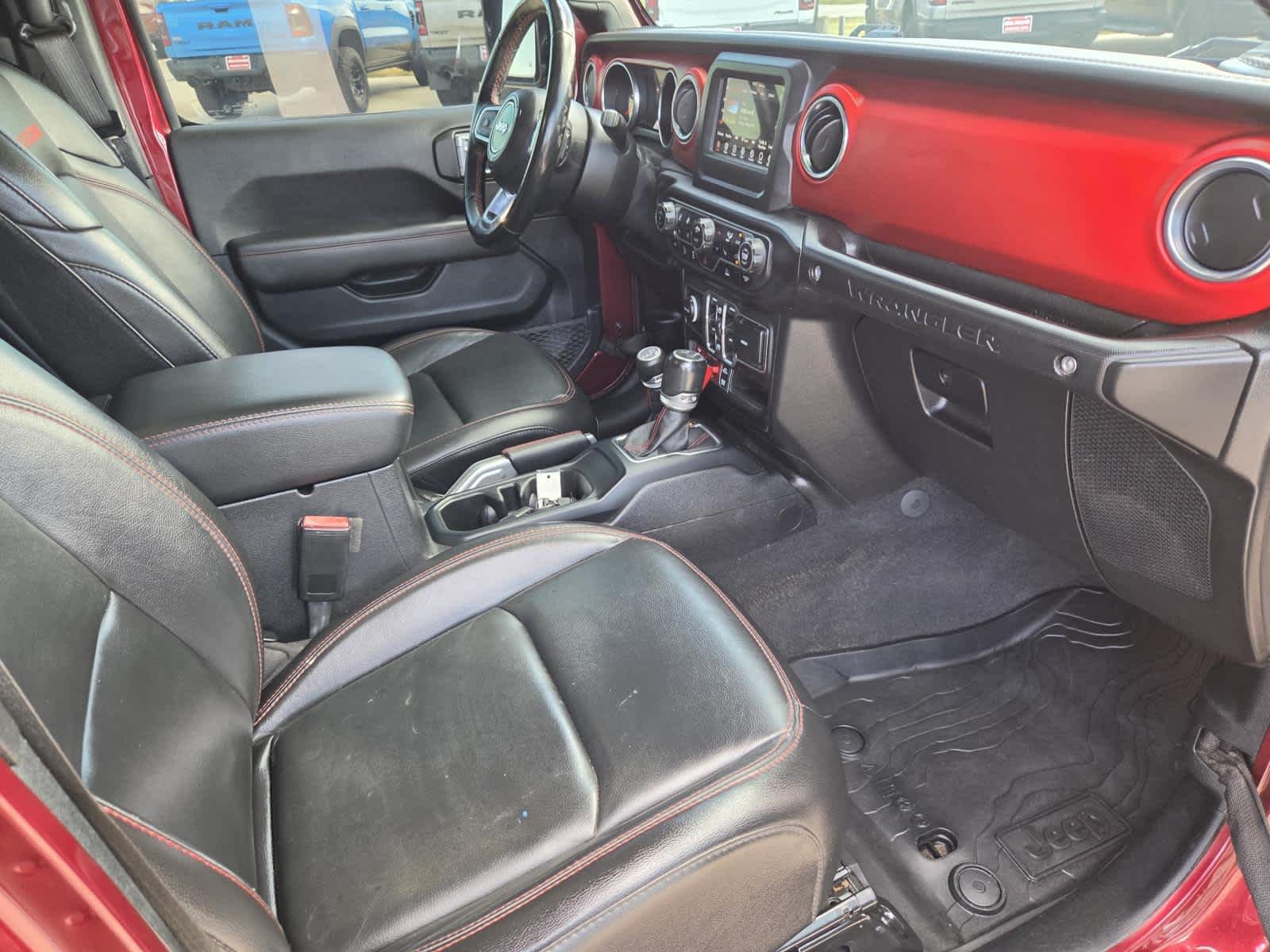 Used 2021 Snazzberry Pearlcoat Jeep Unlimited Rubicon image 9