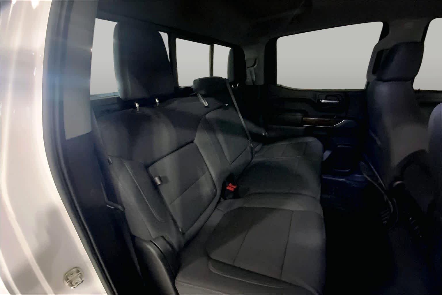 Used 2021 Summit White GMC SLE image 19