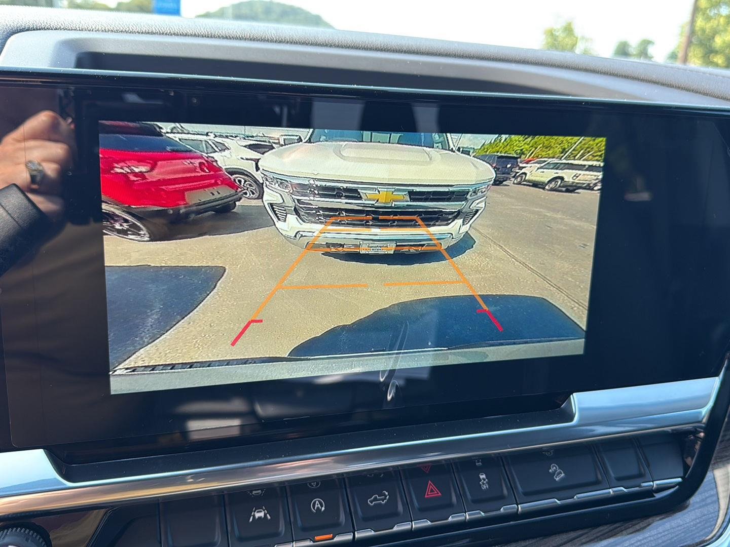 2026 Chevrolet Silverado 1500 LT - Photo 6