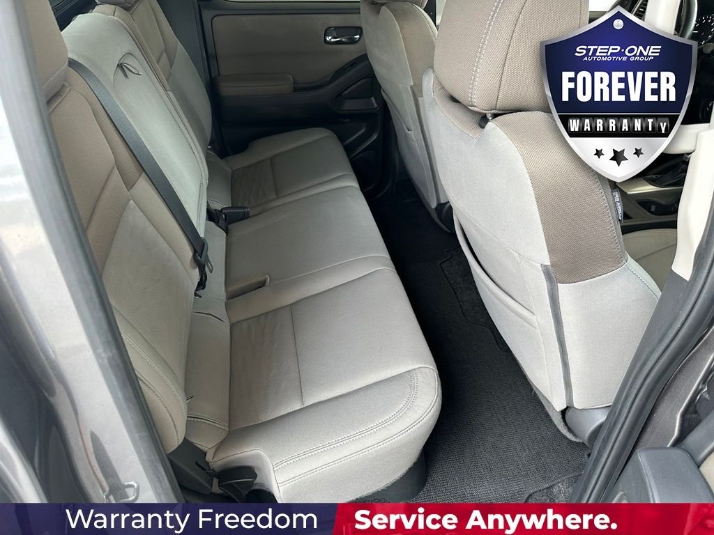 Used 2022 Gray Nissan SV image 33