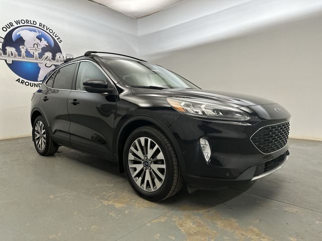 Used 2020 Black Metallic Ford Titanium image 12