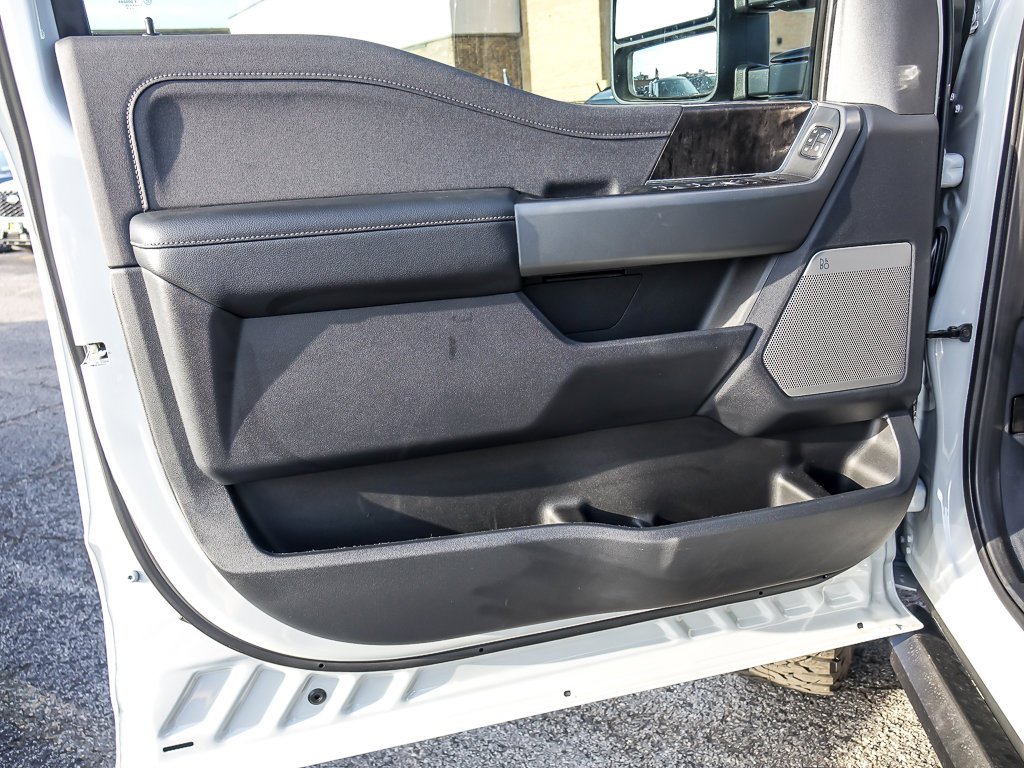New 2026 Avalanche Ford LARIAT image 31
