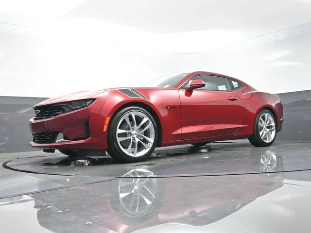 Used 2024 Red Chevrolet 3LT image 34