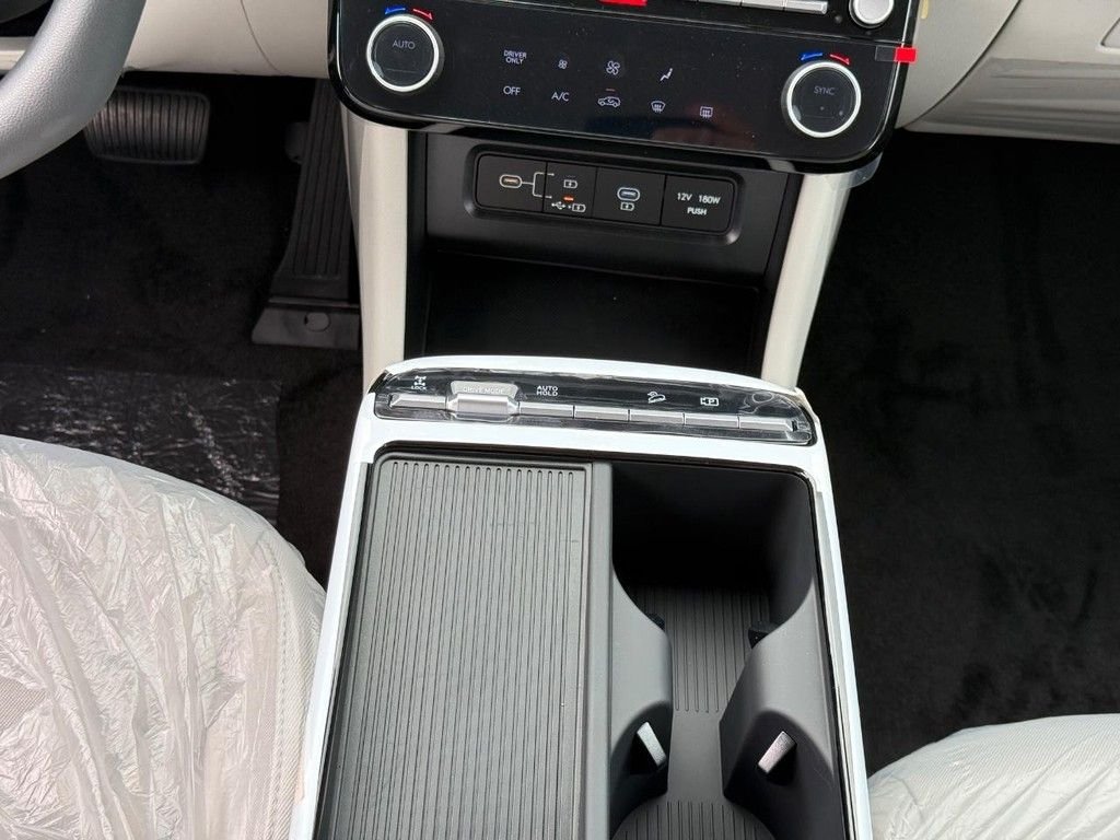 2026 Hyundai Tucson Blue SE - Photo 9