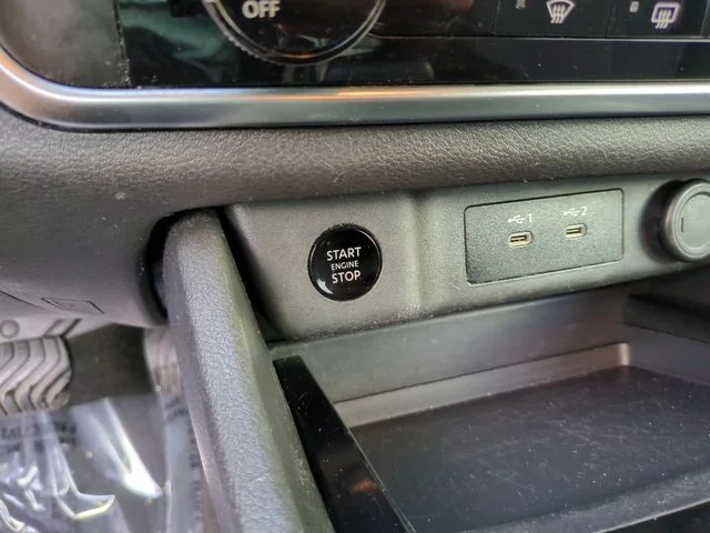 Used 2024 Silver Nissan S image 25