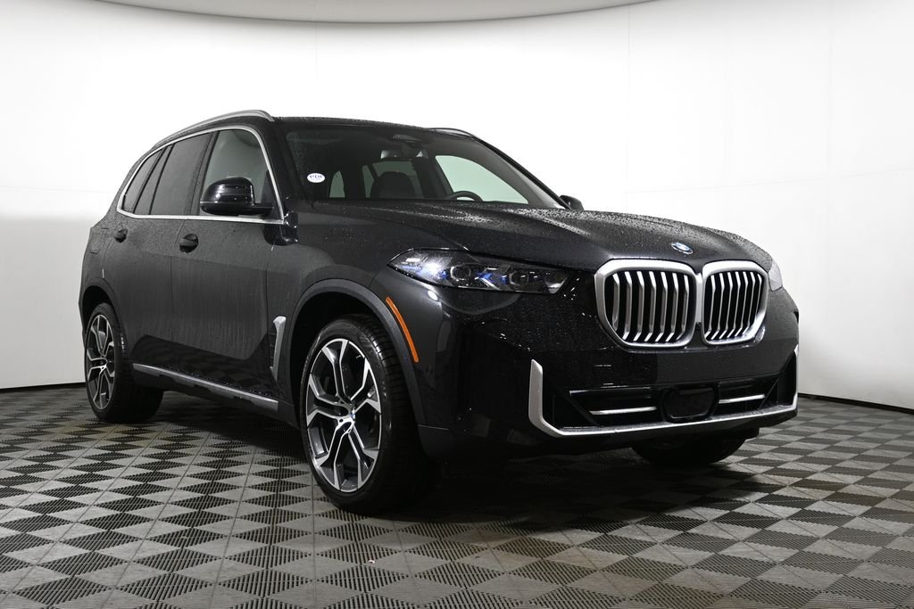New 2026 Black Sapphire Metallic BMW xDrive40i image 9