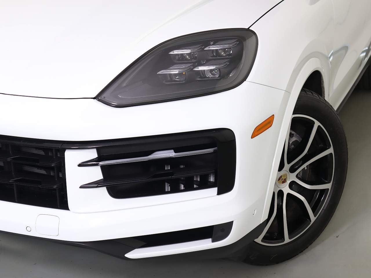 2025 Porsche Cayenne Coupe Base - Photo 12