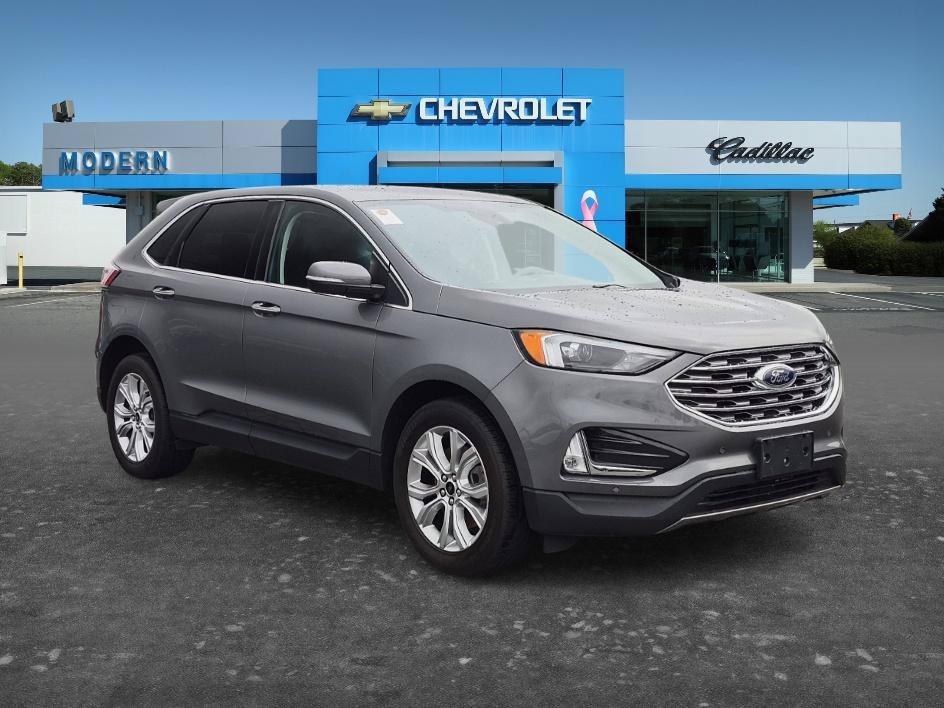Used 2024  Ford Titanium image 7