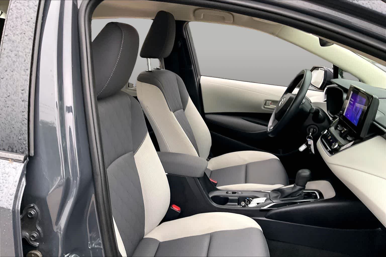 Used 2024 Underground Toyota LE image 9