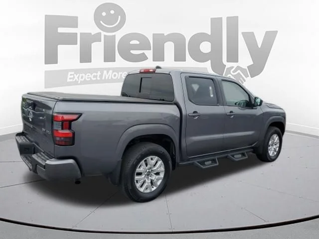 Used 2024 Gray Nissan SV image 5