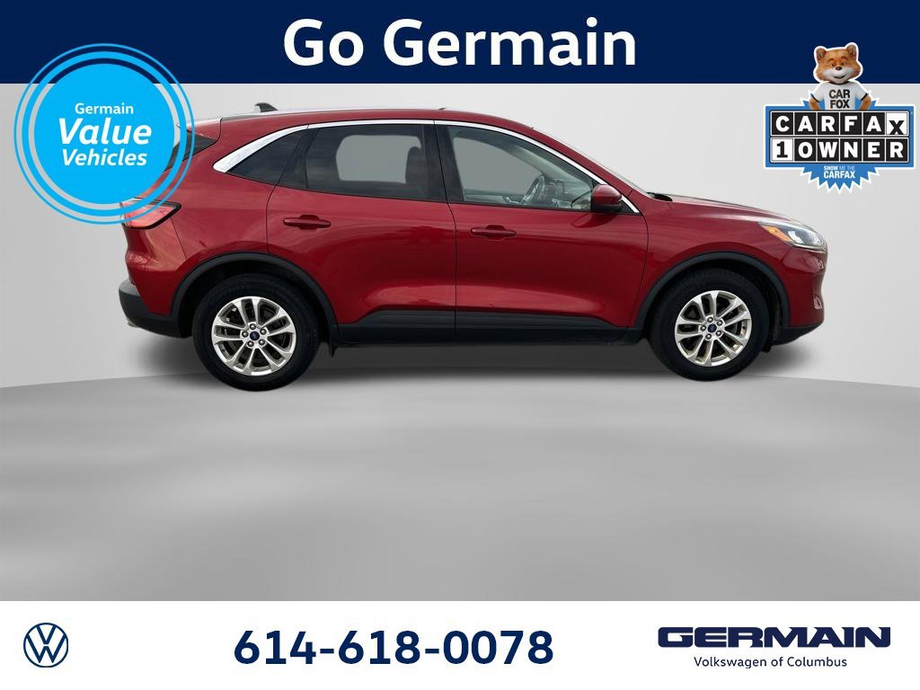 Used 2020 Red Metallic Ford SE image 7