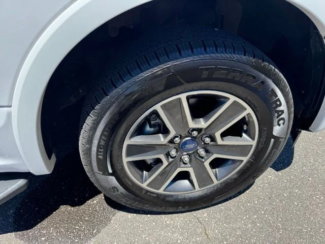 Used 2017 White Ford XLT image 11
