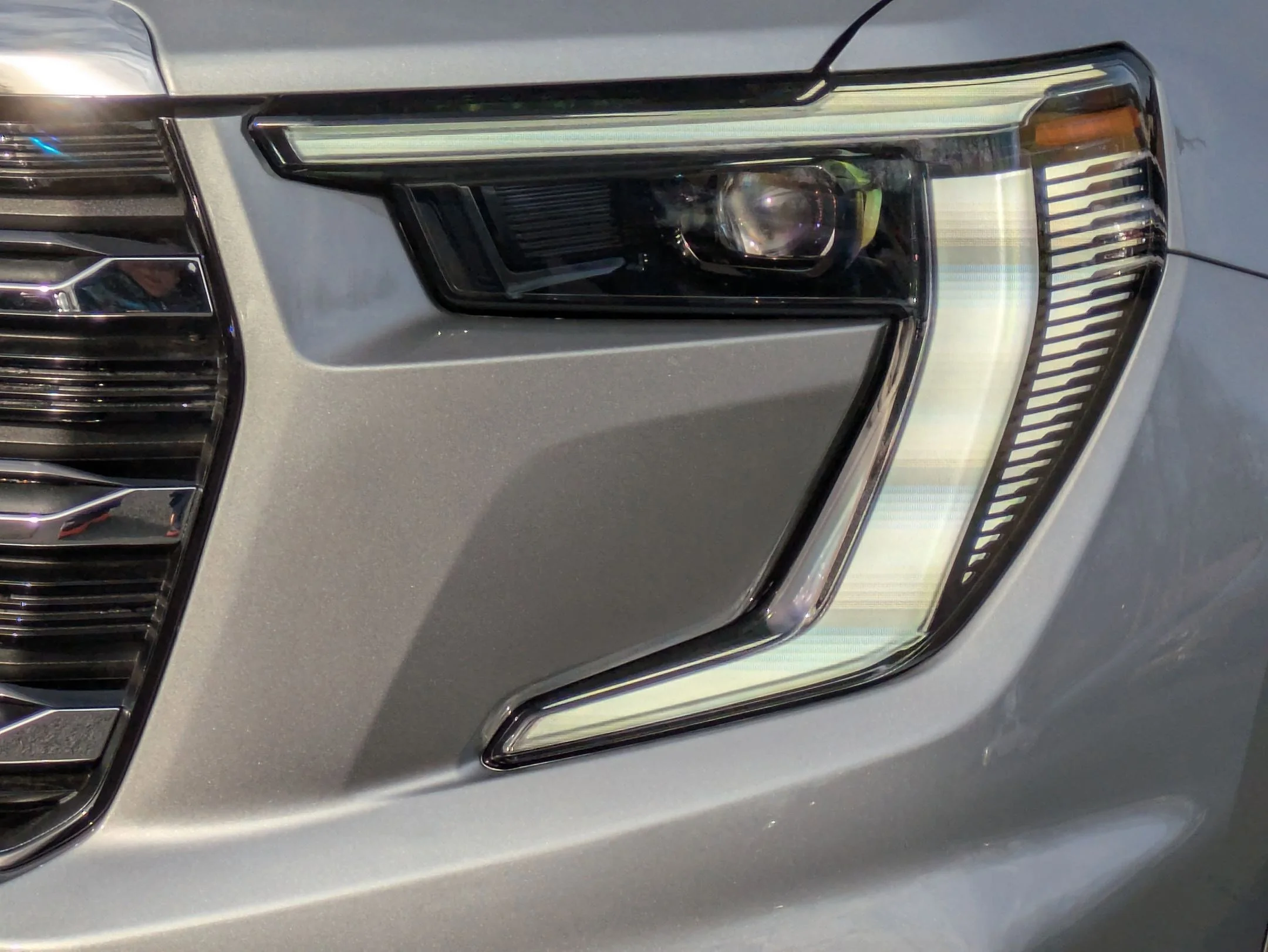 2026 GMC Acadia Elevation - Photo 7