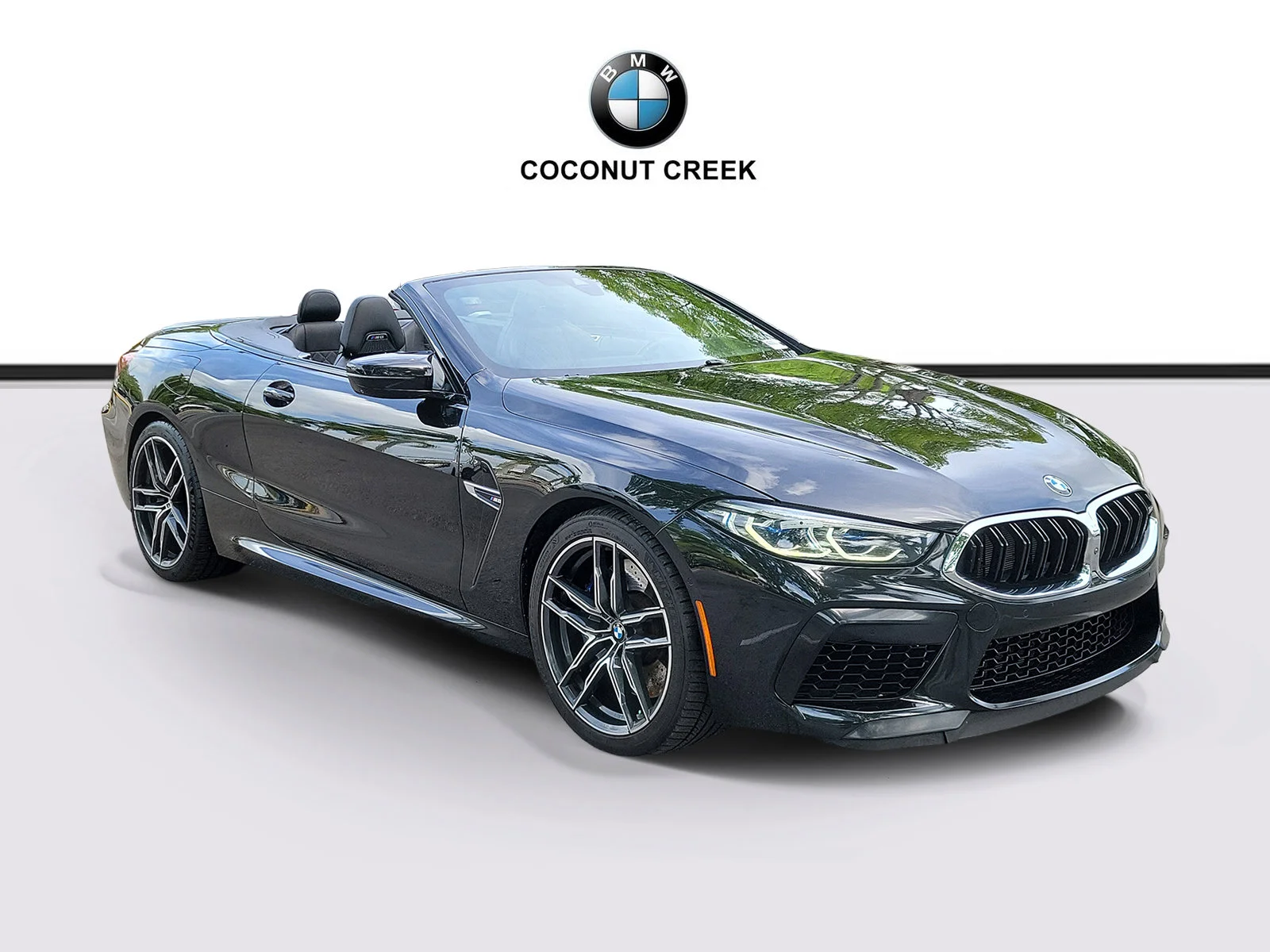 2020 BMW M8 -'s photo