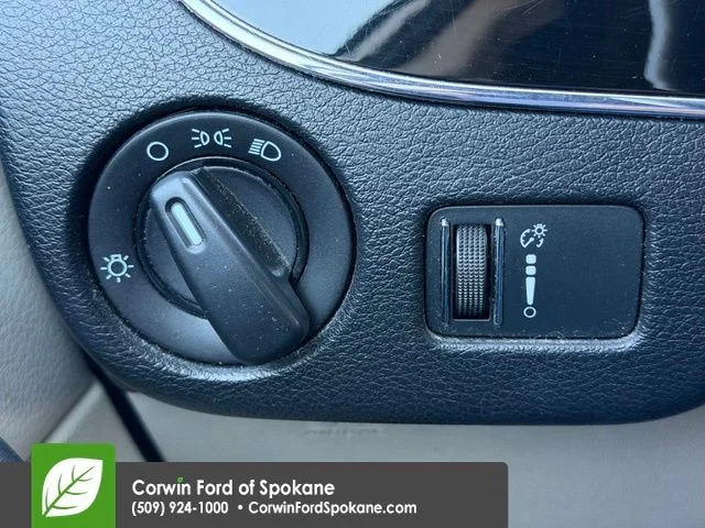 Used 2016 White Dodge SE Plus image 23