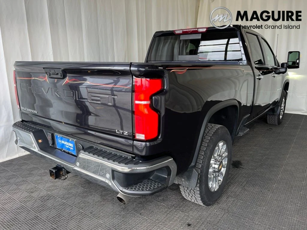 Used 2024 Gray Chevrolet LTZ image 28