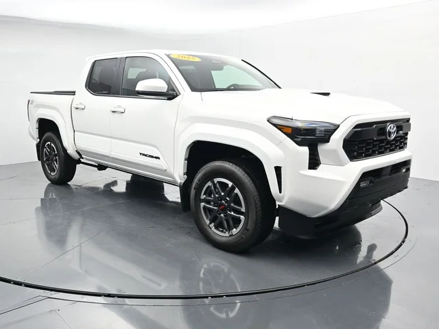 Used 2025 Toyota Tacoma TRD Sport