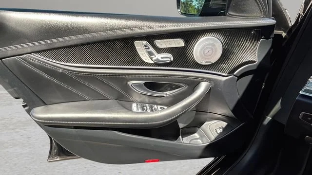 Used 2020 Black Mercedes-Benz S 4MATIC® image 18
