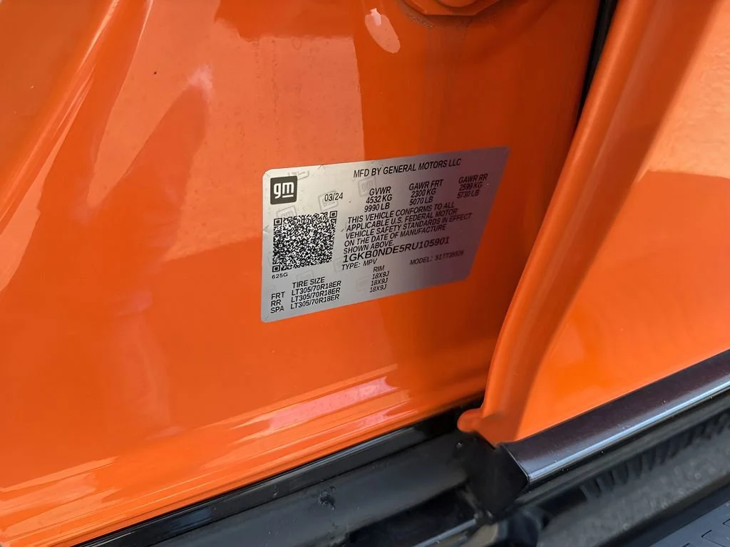 Used 2024 Afterburner Tintcoat (Orange) GMC 2X image 39
