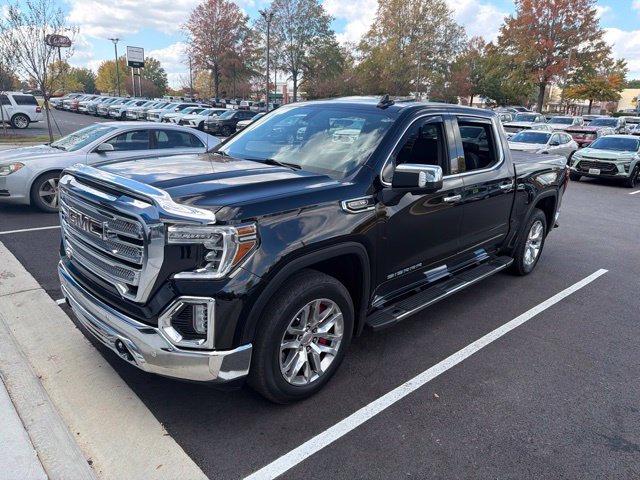 Used 2021 Black GMC SLT image 1