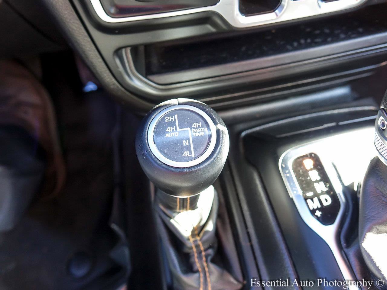 Used 2022 Hydro Blue Pearlcoat Jeep Unlimited Sahara High Altitude image 19