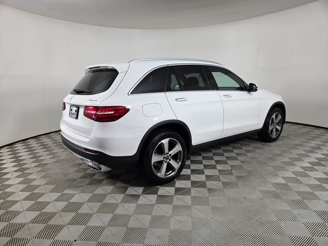 Used 2019 White Mercedes-Benz GLC 300 image 3