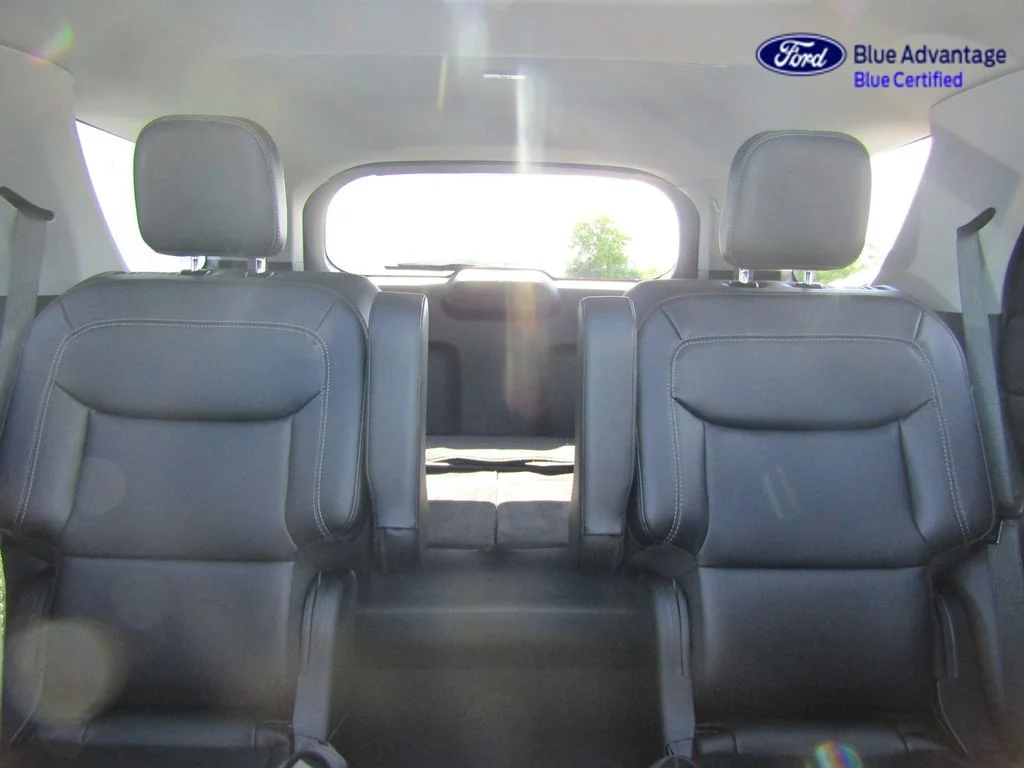 Certified Used 2024 Rapid Red Metallic Tinted Clearcoat Ford XLT image 25