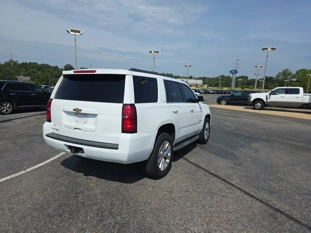 Used 2017 White Chevrolet LT image 3