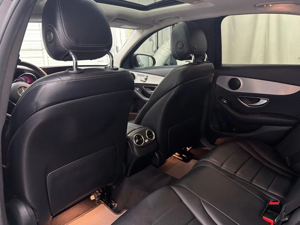 Used 2019 Black Mercedes-Benz C 300 image 23