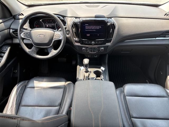 Used 2021 SILVER ICE METALLIC Chevrolet RS image 12