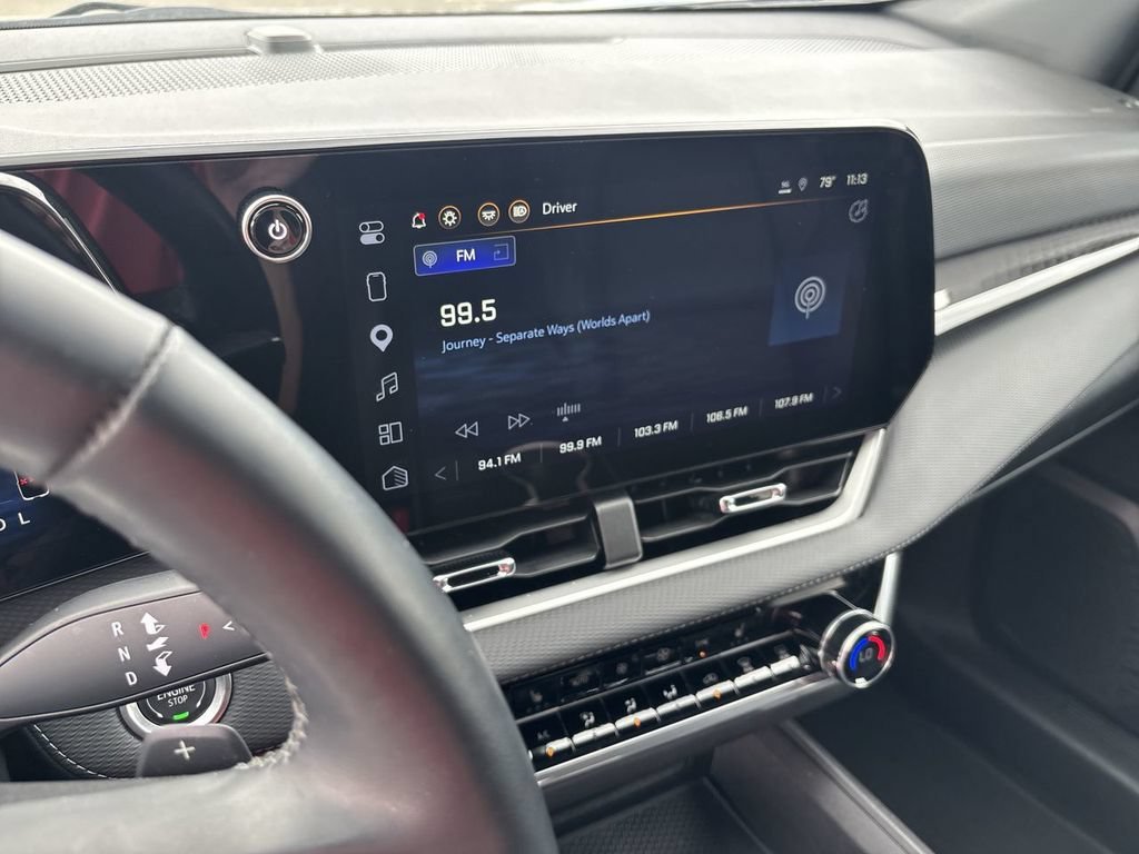 2025 Chevrolet Equinox LT - Photo 17