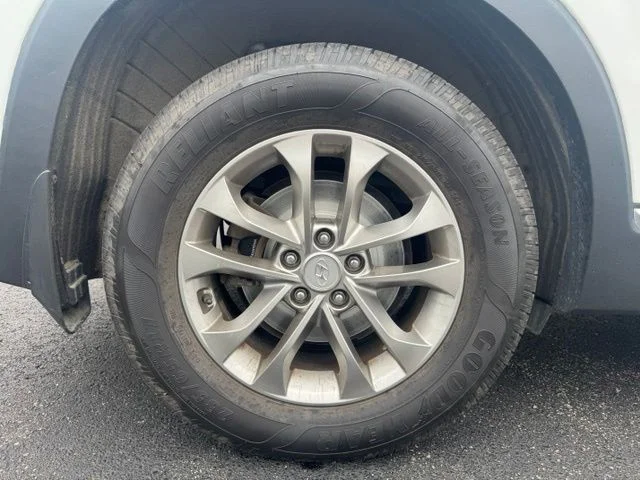 Used 2020 Quartz Hyundai SEL image 10