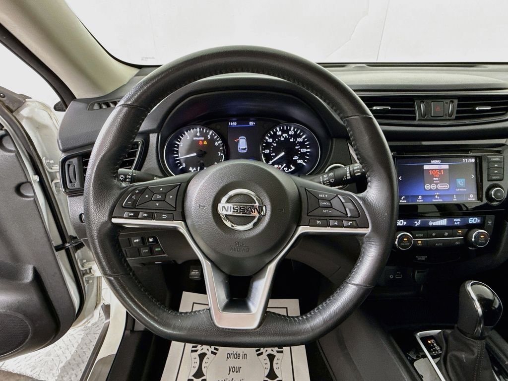Used 2018 Pearl White Nissan SV image 15