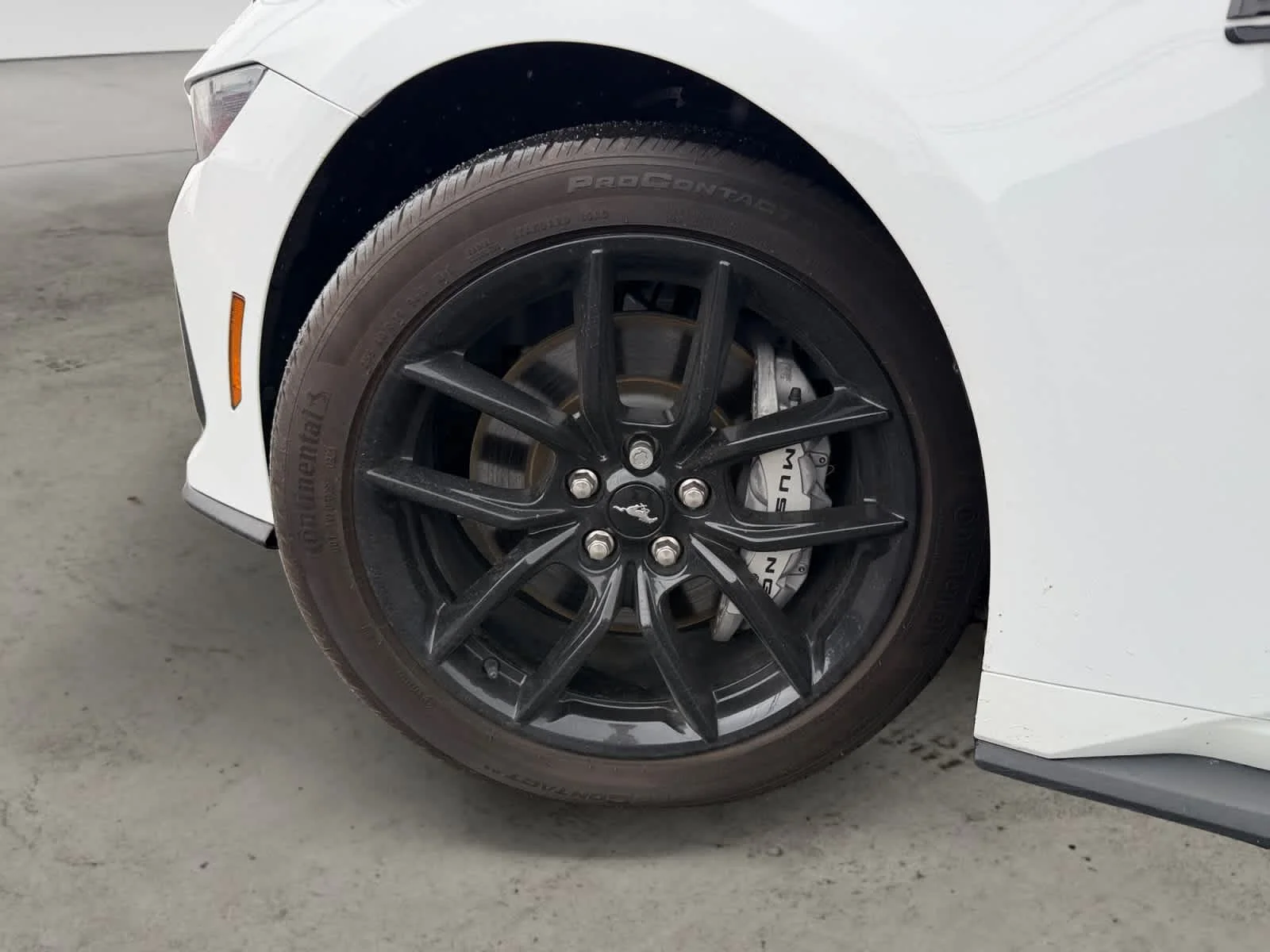 2024 Ford Mustang GT Premium - Photo 9
