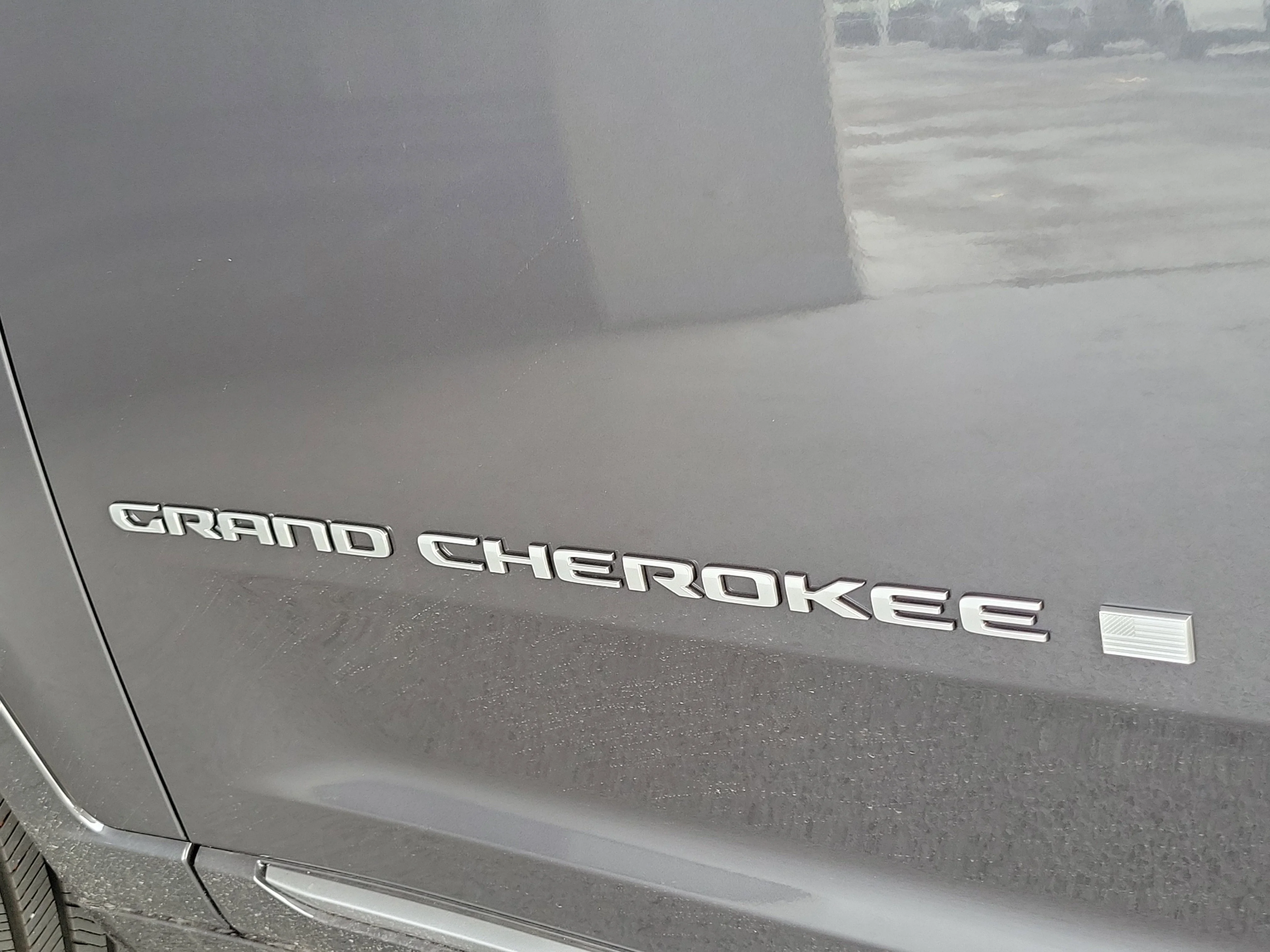 New 2026 Baltic Gray Metallic Clear-Coat Exterior Paint Jeep Summit image 5