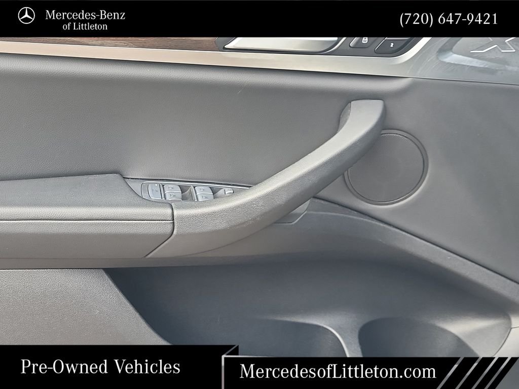 Used 2022 White BMW sDrive30i image 22