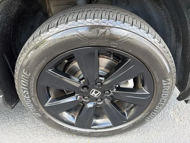 Used 2025 Black Honda Black Edition image 12