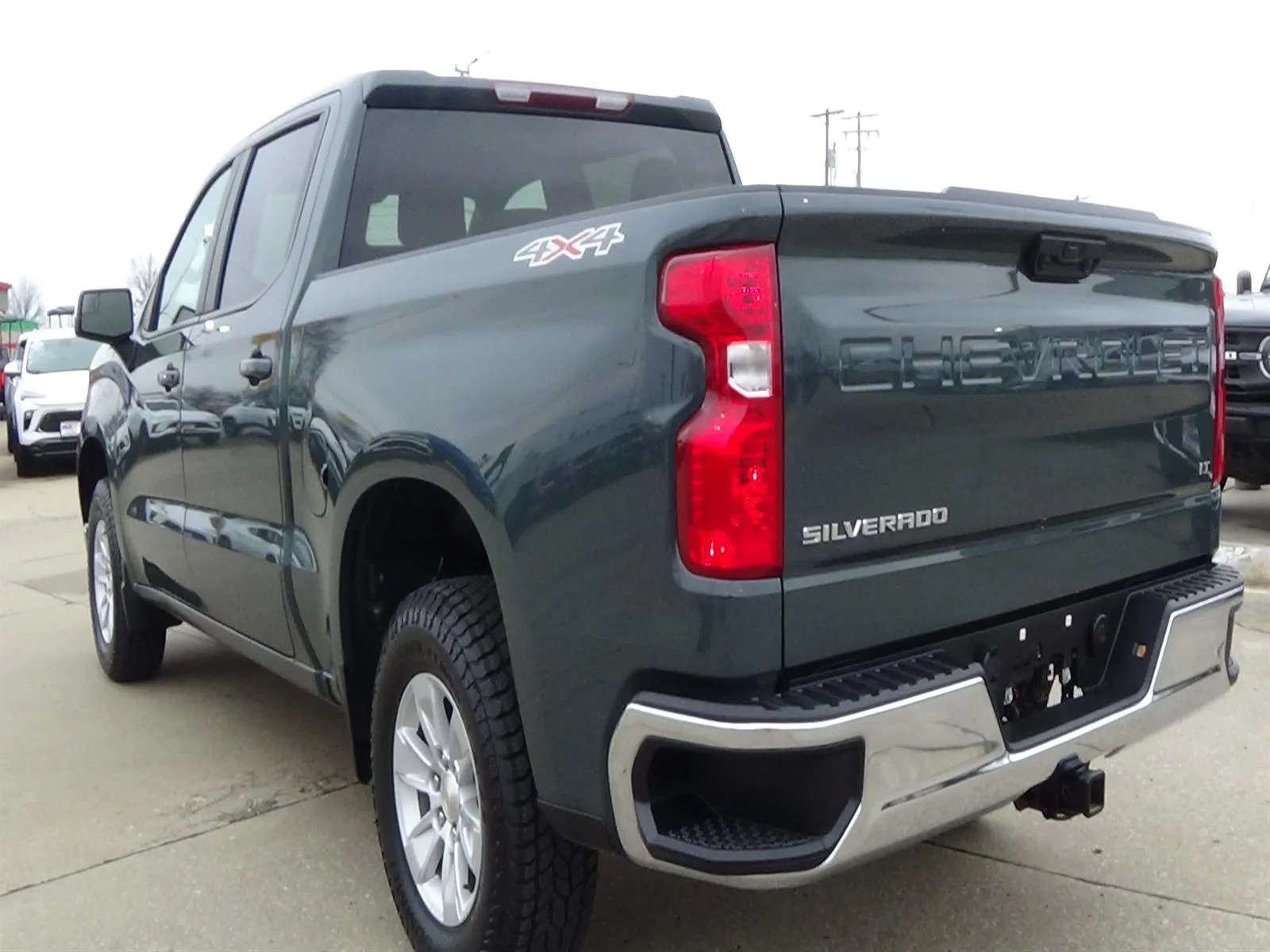 Certified Used 2025 Cypress Gray (gbd) Chevrolet LT image 8