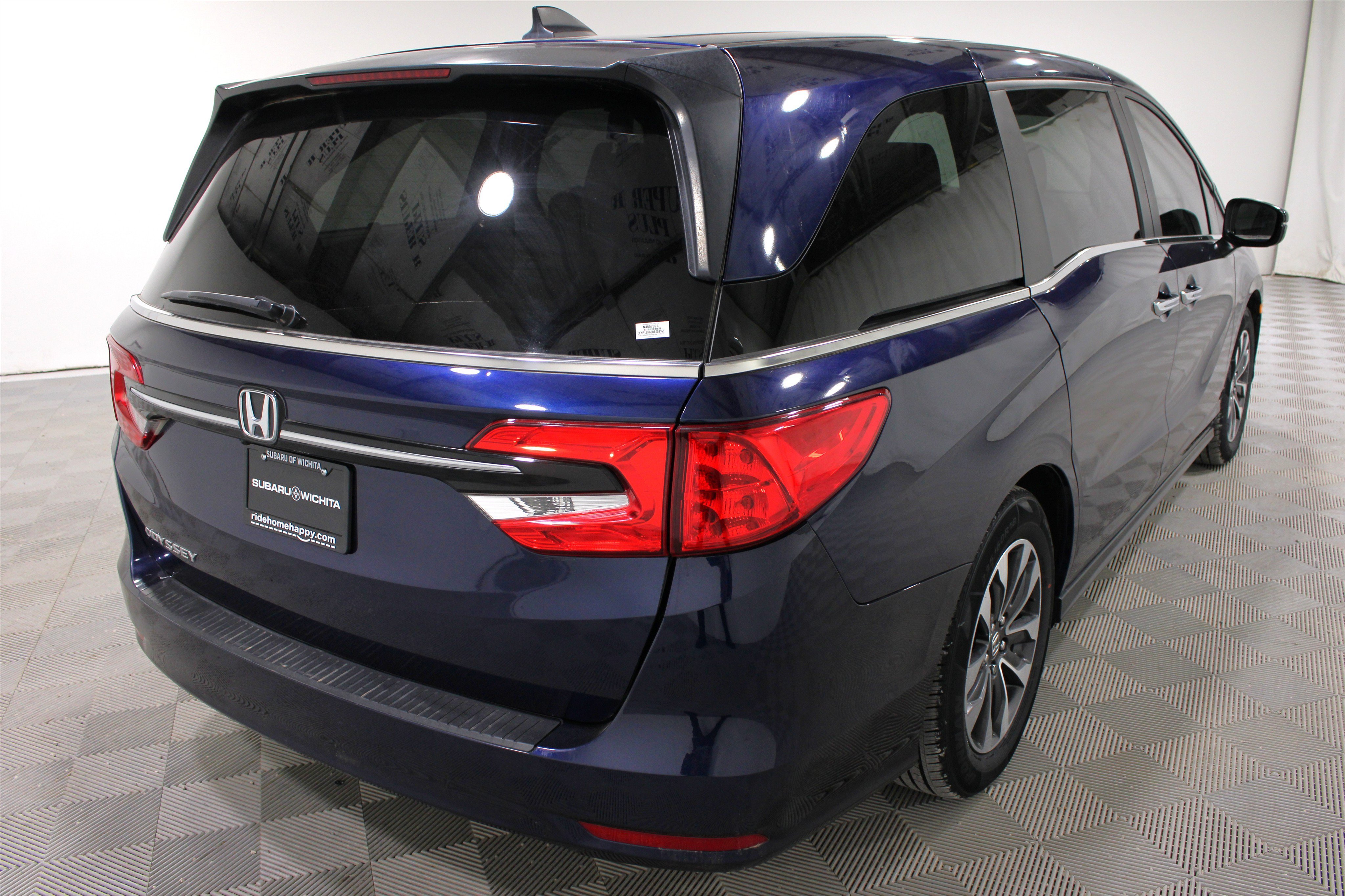 Used 2024 Blue Honda EX-L image 30