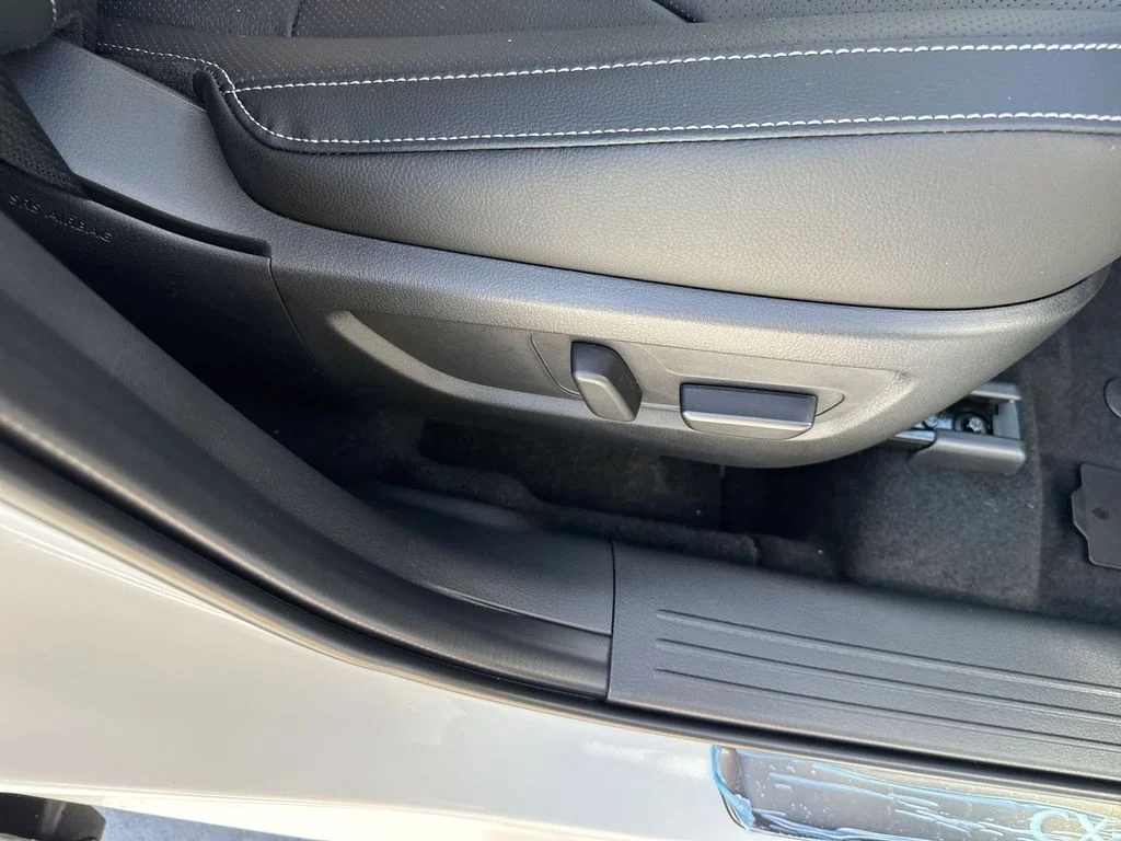 New 2026 White Metallic Mazda 2.5 S Premium Plus AWD image 45