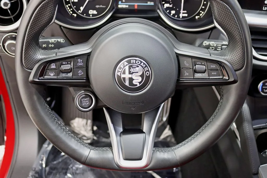 2023 Alfa Romeo Stelvio Veloce