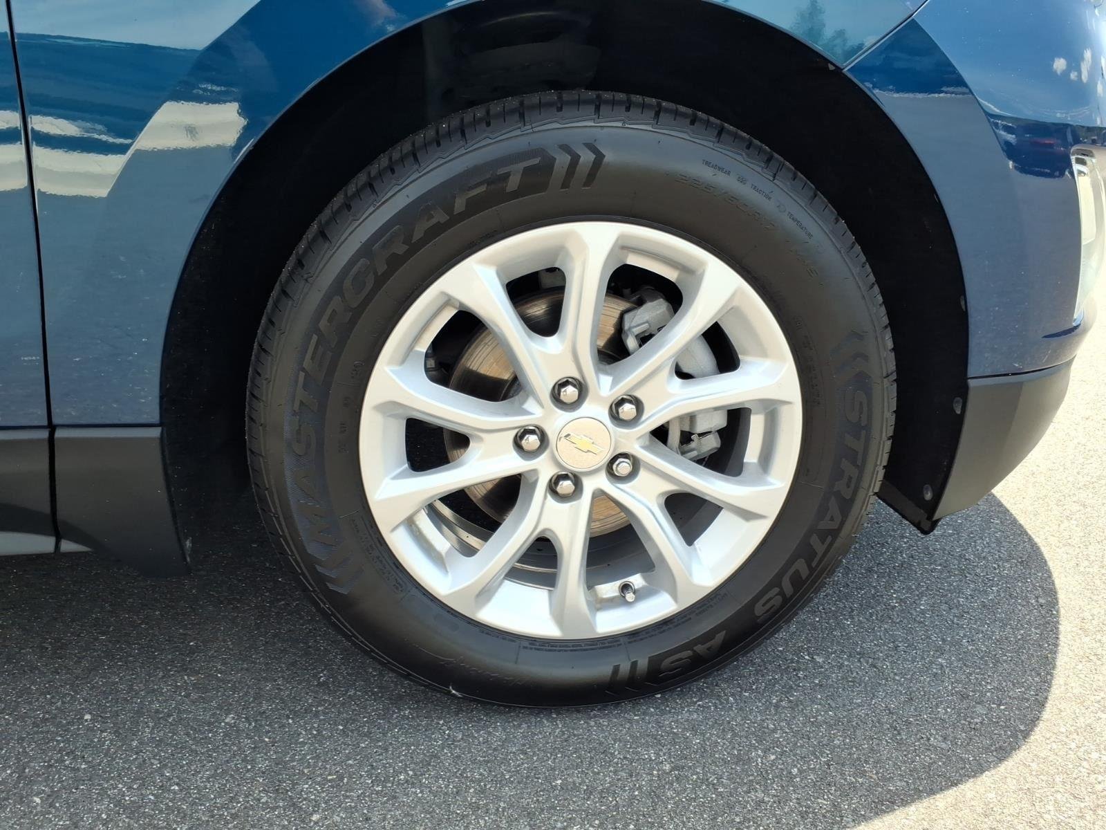 Used 2020 Pacific Blue Metallic Chevrolet LT image 12