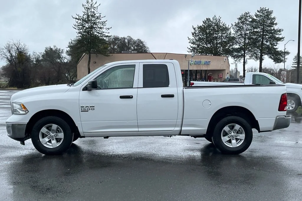 2024 RAM Ram 1500 Classic SLT - Photo 12
