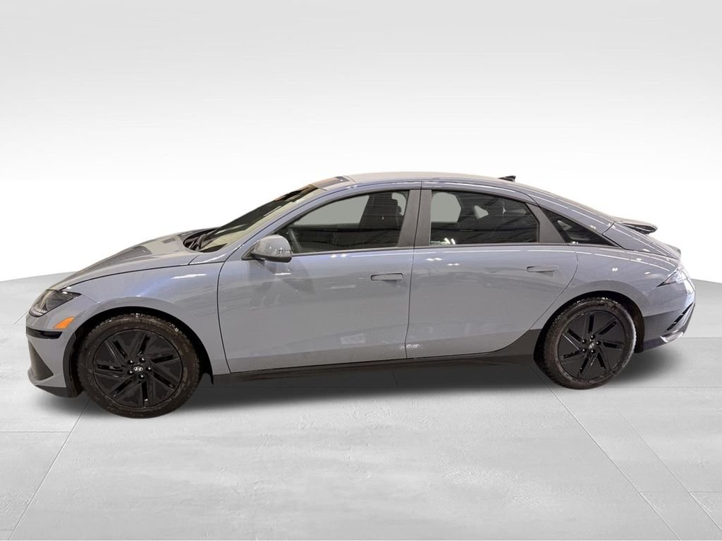 Used 2025 Hyundai IONIQ 6 SE with VIN KMHM24AA7SA091416 for sale in Golden Valley, MN