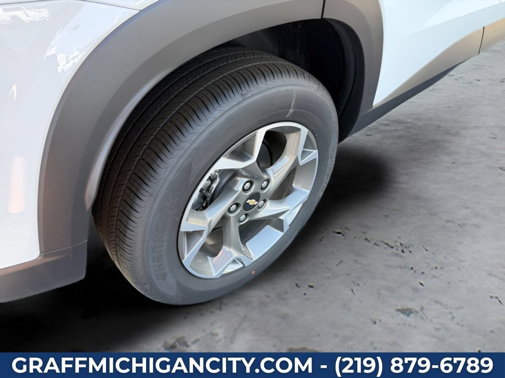 2026 Chevrolet Trax LT - Photo 33