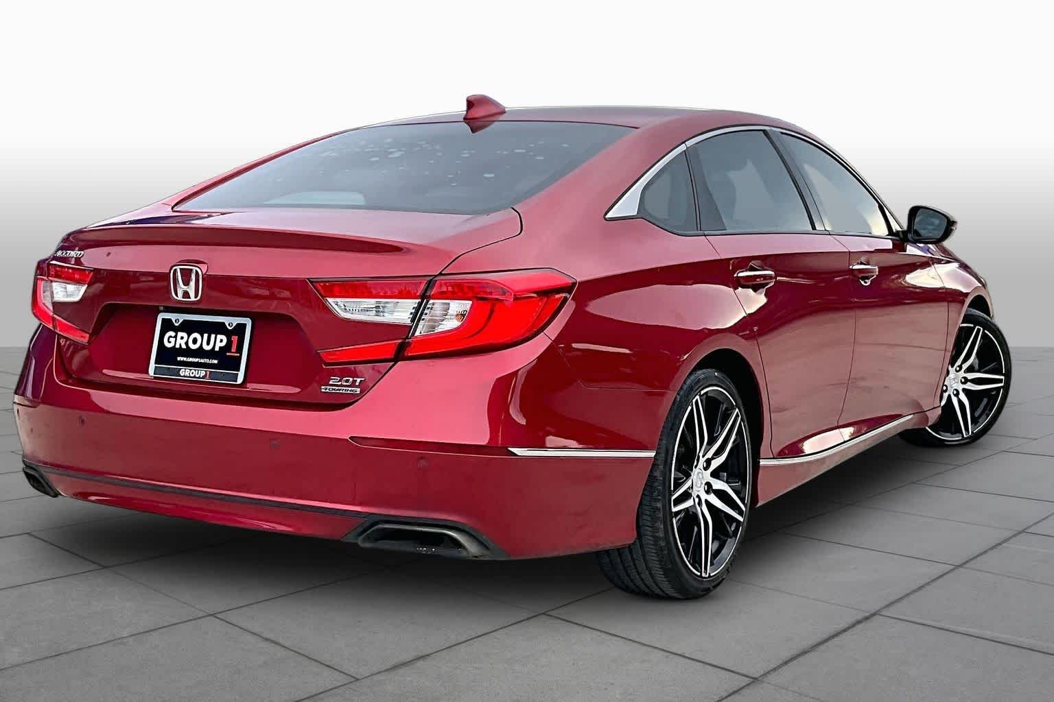 Used 2021 Radiant Red Metallic Honda Touring image 11