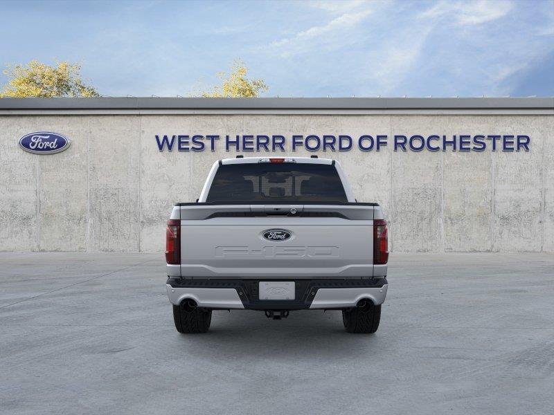 Used 2026 Iconic Silver Ford XLT image 6